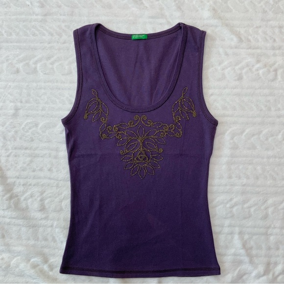 UNITED COLORS OF BENETTON purple embroidered tank top - Picture 6 of 6